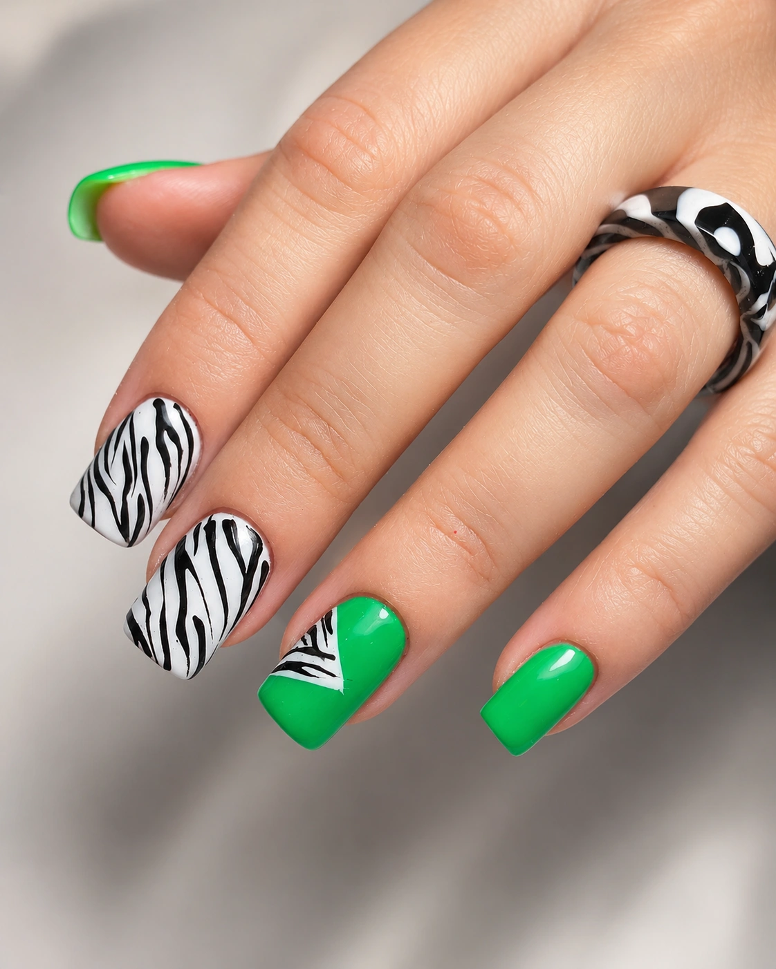 Δημιουργία νυχιών Narin Nails 6